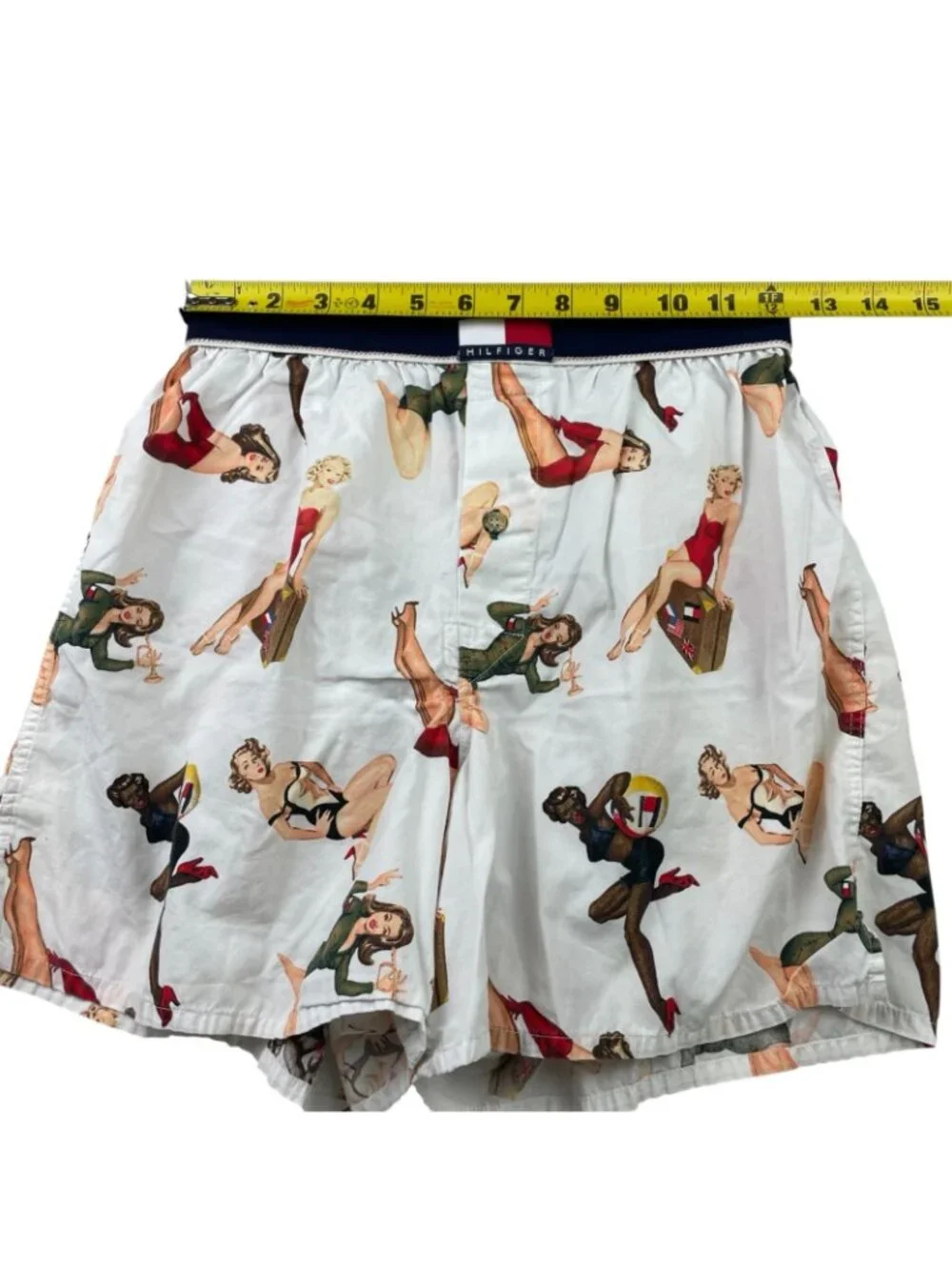 VTG Tommy Hilfiger Men's Pin-Up Models Flag Boxer Shorts White • Small